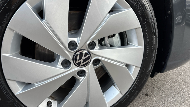 Volkswagen Golf 1.5 TSI 204 Style eHybrid 5dr DSG Hatchback